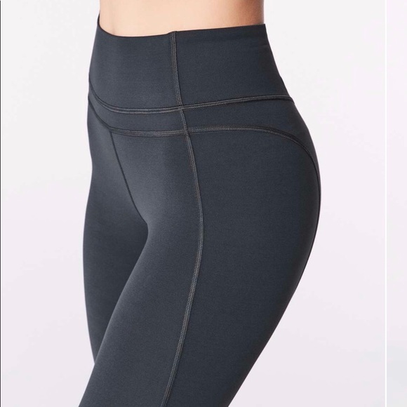 lululemon athletica Pants - Lululemon Black Pushing Limit 7/8’s length size 6